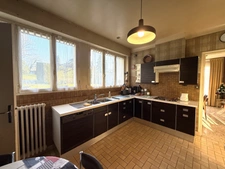 Maison en pierre 158m², 5 chambres, avec garage sur parc arboré de 5193m² 249 000 €