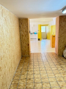 En exclusivite ! Maison de village, 300m², 10 chambres avec dépendances sur 3489m² de terrain 178 500 €