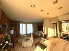 Maison en pierre 158m², 5 chambres, avec garage sur parc arboré de 5193m² 249 000 €