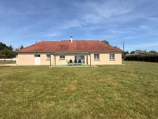 Pavillon de plain pied 136m², de 2012, 5 chambres, sur terrain de 1719m² 229 000 €