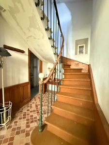 EN EXCLUSIVITE Très belle propriété de 215m² avec piscine et dépendances sur 3000 m² de terrain 199 990 €