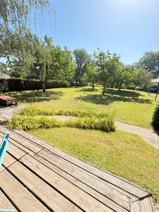 Pavillon sur sous sol de 170m², 5 chambres, piscine sur terrain de 2000m² 197 000 €