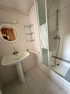 Charmante maison en pierre, 115m², 3 chambres, 1175 m² de terrain 89 900 €