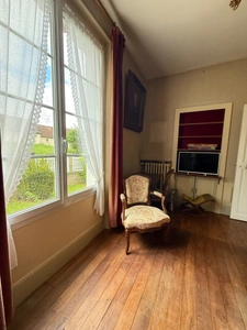 EN EXCLUSIVITE Maison 184m², 4 chambres avec dépendances sur 4396m² de terrain 178 900 €
