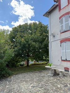 EN EXCLUSIVITE ! Manoir de 170m² avec son annexe de 50m² et ses dépendances sur terrain de 8861m² 244 000 €
