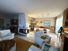Maison en pierre 158m², 5 chambres, avec garage sur parc arboré de 5193m² 249 000 €