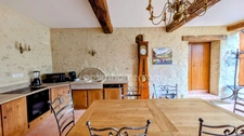 Propriete deux longères à l'orée de la foret