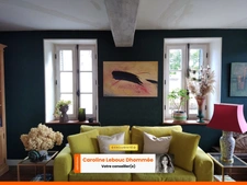Ensemble immobilier de 325m² avec dépendances, garages et cour paysagée