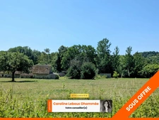 Hameau de plusieurs longères sur 2 hectares