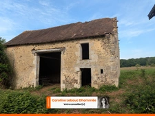 Hameau à réinventer sur 6,7 hectares de nature préservée – Secteur Mamers