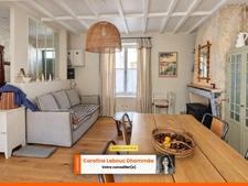 Maison ancienne en pierre et sa dépendance d'amis (105 m² au sol) autour d'une cour paysagée en ville
