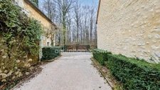 Propriete deux longères à l'orée de la foret