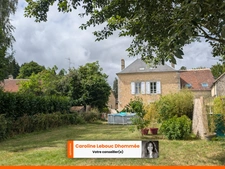 Maison de caractère 180 m² rénovée par architecte (travertin, laine de bois) sur jardin 700 m² — À l'orée de la forêt