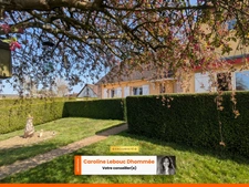 Maison contemporaine rénovée avec sous-sol complet – Prestations de qualité 