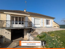 Maison 3 chambres avec sous-sol aménageable + grand garage – fort potentiel