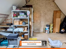 Ensemble immobilier de 325m² avec dépendances, garages et cour paysagée