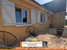 Maison contemporaine rénovée avec sous-sol complet – Prestations de qualité 