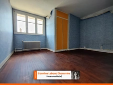 Maison sur sous sol 3 chambres garage et jardin