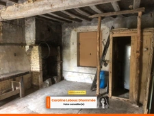 Maison en pierre + grange et dépendances – Fort potentiel – Proche Bellême