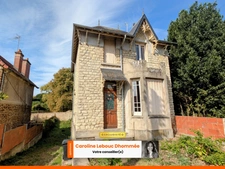 Maison de caractère à Mamers – 70 m² 2ch jardin et garage