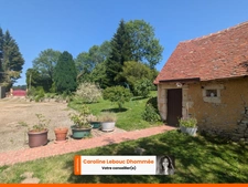 Longère 160m² rénovée avec dépendances, bureau indépendant et jardin paysager