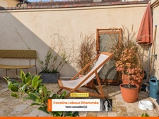 Maison ancienne en pierre et sa dépendance d'amis (105 m² au sol) autour d'une cour paysagée en ville