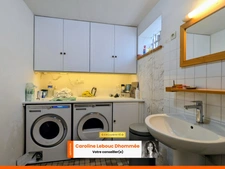 Ensemble immobilier de 325m² avec dépendances, garages et cour paysagée