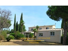 Maison de caractère; 9 pièces  (83)