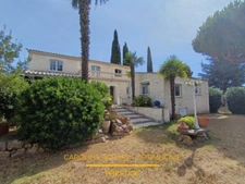 Maison de caractère; 9 pièces  (83)