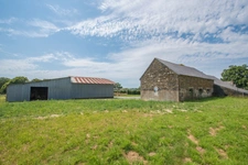 ENSEMBLE IMMOBILIER À RÉNOVER – FORT POTENTIEL – ENTRE GUÉMENÉ-PENFAO ET LA FORÊT DU GÂVRE