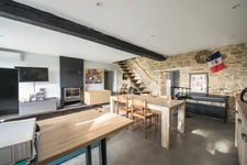 Grande maison familiale – 4 chambres, jardin et dépendances – proche Derval (44)