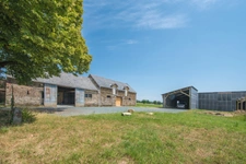ENSEMBLE IMMOBILIER À RÉNOVER – FORT POTENTIEL – ENTRE GUÉMENÉ-PENFAO ET LA FORÊT DU GÂVRE