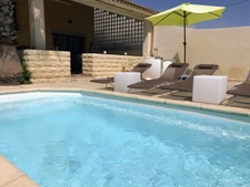 MAISON LOFT DE 165 M² AVEC TERRASSE ET PISCINE