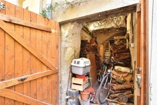 Maison de village au cœur de Lavérune  Charme, espace et multiples possibilités