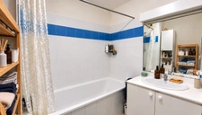 BEL APPARTEMENT T2 RENOVE AVEC TERRASSE