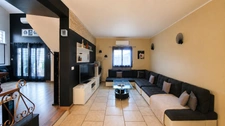 MAISON LOFT DE 165 M² AVEC TERRASSE ET PISCINE