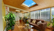 Belle maison rénovée de 6 pièces avec garage véranda et piscine