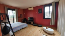 MAISON LOFT DE 165 M² AVEC TERRASSE ET PISCINE