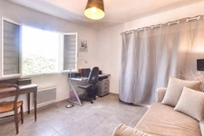 VILLA T4 RECENTE ET CONTEMPORAINE