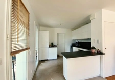 Belle maison rénovée de 6 pièces avec garage véranda et piscine