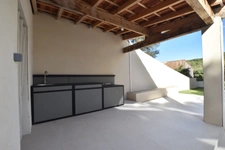SUPERBE VILLA CONTEMPORAINE DE 5 CHAMBRES AVEC PISCINE SUR SOUS SOL AMENAGEABLE