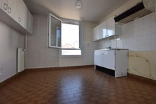 Secteur demandé de Bellevue; T4 de 84 m² avec garage et cave