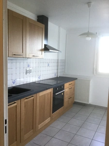 Libre de suite .Agréable T3 de 67.81 m²(Loi Carrez)secteur parc de l'Europe/La métare