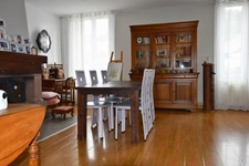 Rare à St-Etienne, sur les hauteur de Jacquard : T6 de 127 m² avec garage et jardinet