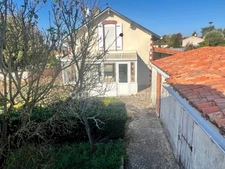 Maison à vendre 4 pièces MORTAGNE SUR SEVRE (85)