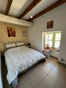Immeuble à vendre SAINT LAURENT SUR SEVRE (85)