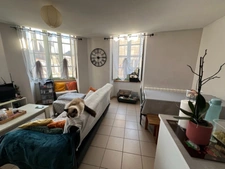 Immeuble à vendre SAINT LAURENT SUR SEVRE (85)