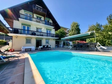 T4 RDC PROCHE CENTRE VILLE - VUE LAC - EVIAN LES BAINS (74)