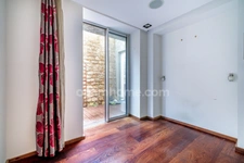 appartement avec jardin intérieure (75) 3 chambres