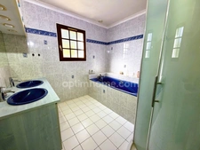 Maison 6 pièces, 5 chambres-Grand séjour-Vue panoramique-Sous-sol complet avec grand garage-Jardin aménagé